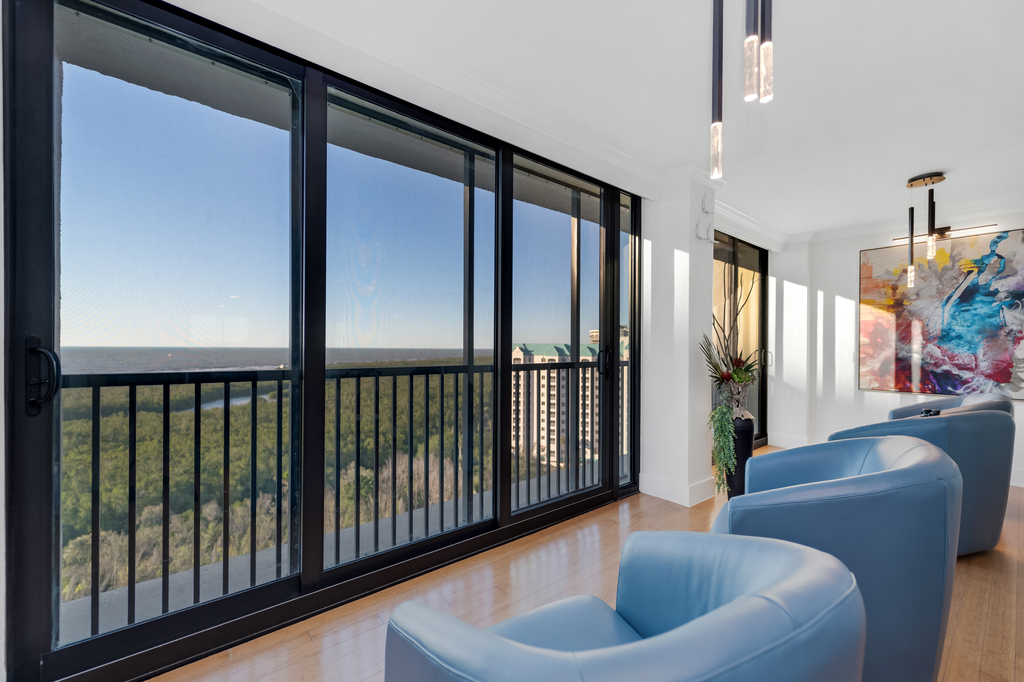 Condo Renovation, Aleman Builders INC.